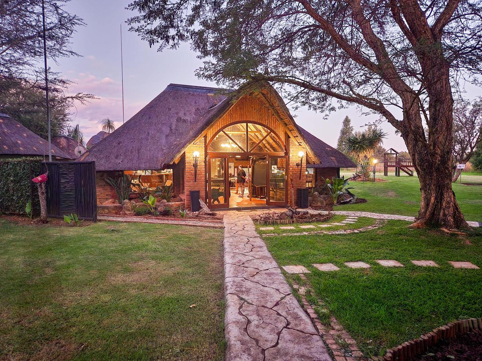 Ditholo Game Lodge Bela Bela Esterno foto